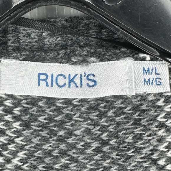 Rickis Fringe Trim Sweater Vest Size M/L - Picture 3 of 4